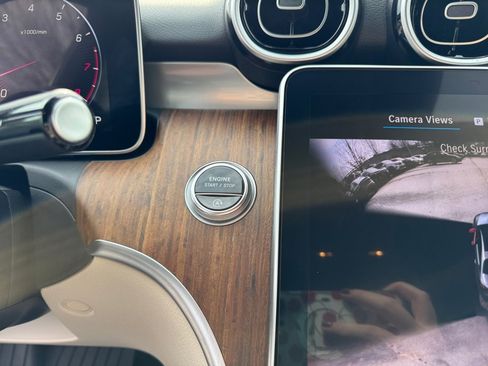 Used 2024 Mercedes-Benz C 300 4MATIC Sedan image 24