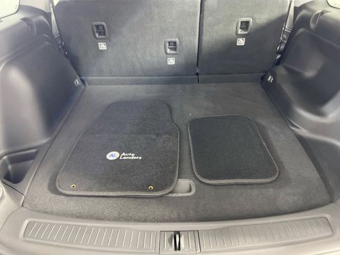 Used 2022 Jeep Grand Cherokee Laredo w/ Luxury Tech Group I image 24