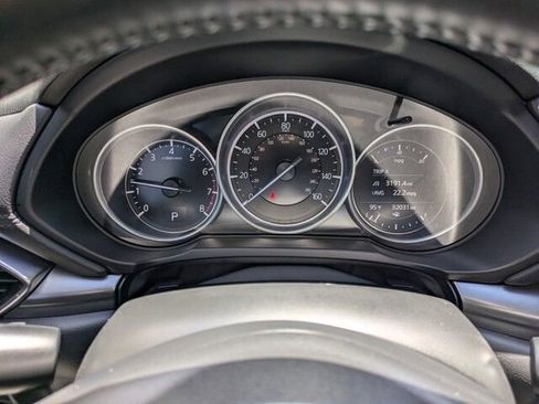 Used 2021 MAZDA CX-5 Touring image 22