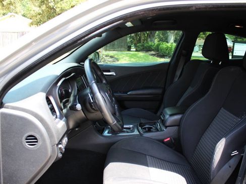 Used 2019 Dodge Charger GT RWD image 10
