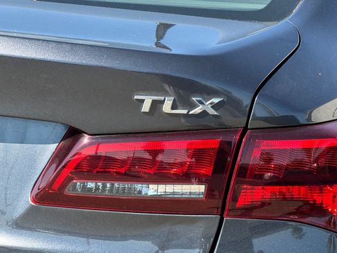 Used 2016 Acura TLX FWD image 24