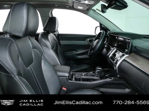Used 2023 Kia Sorento EX w/ Panoramic Sunroof Package FWD image 23