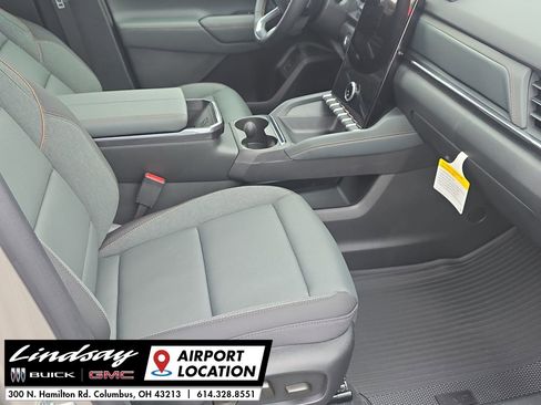 New 2026 GMC Terrain AT4 image 28