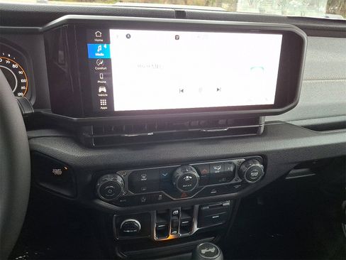 New 2026 Jeep Wrangler Sport S image 8