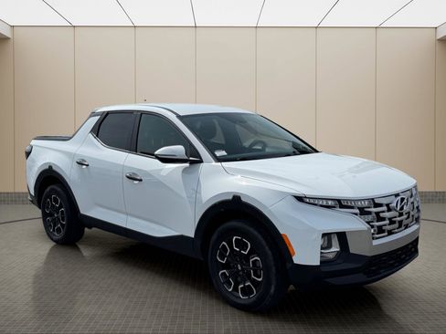 Certified 2022 Hyundai Santa Cruz SEL image 2