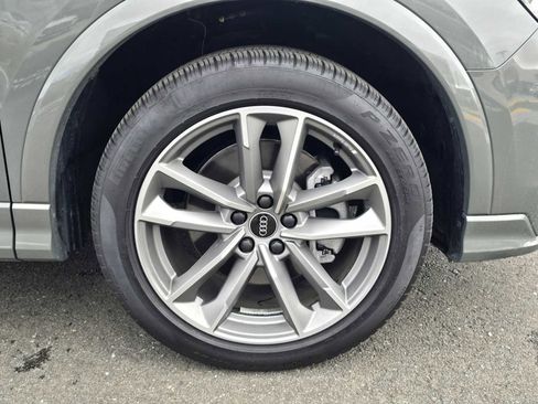 Used 2024 Audi Q3 2.0T Premium Plus w/ Premium Plus Package image 9