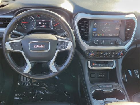 Used 2020 GMC Acadia SLT w/ Premium Package image 4