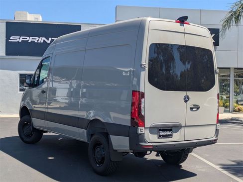 New 2025 Mercedes-Benz Sprinter 2500 image 3