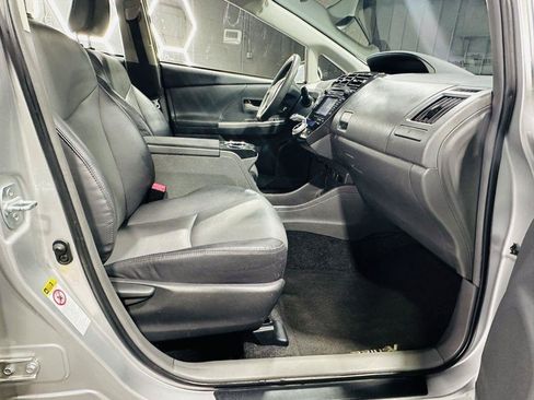 Used 2012 Toyota Prius V Five FWD image 35