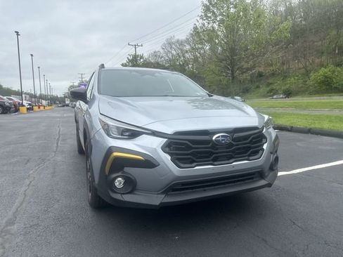 Used 2025 Subaru Crosstrek 2.5i Sport AWD/4WD image 12