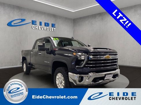 Used 2024 Chevrolet Silverado 3500 LTZ w/ LTZ Plus Package image 1