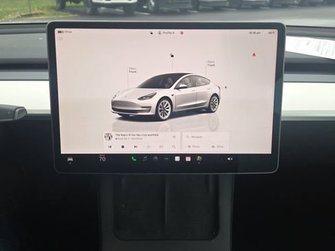 Used 2022 Tesla Model 3 Long Range image 25