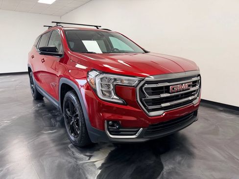 Used 2022 GMC Terrain AT4 w/ Infotainment Package II AWD/4WD image 23