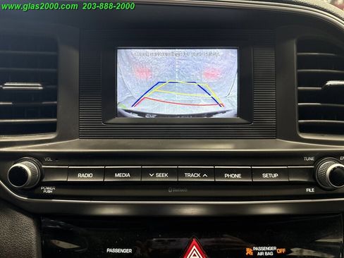 Used 2019 Hyundai Elantra SE w/ Cargo Package image 11