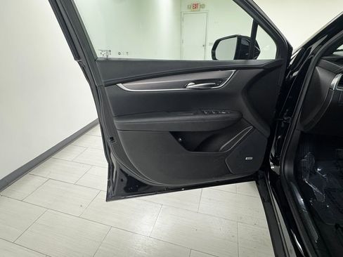 Used 2023 Cadillac XT5 Luxury image 9