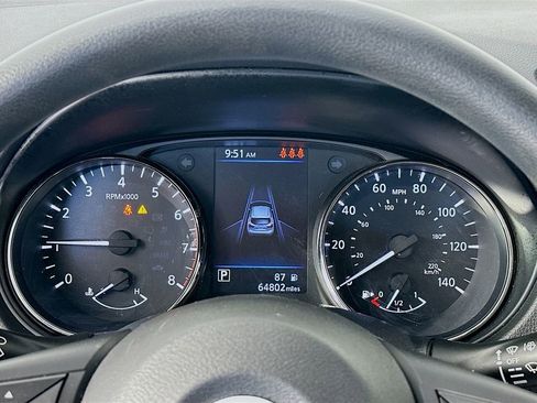 Used 2022 Nissan Rogue Sport S image 12