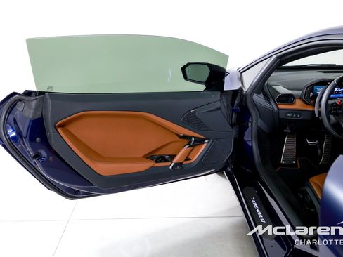 Used 2026 Lamborghini Temerario AWD/4WD image 10