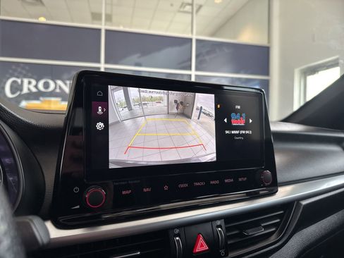 Used 2024 Kia Forte GT-Line w/ GT-Line Premium Package image 32