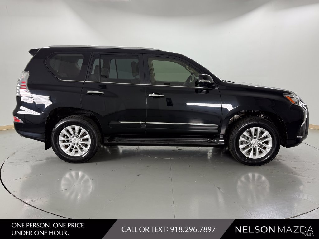 Used 2017 Lexus GX 460 Premium AWD/4WD image 5