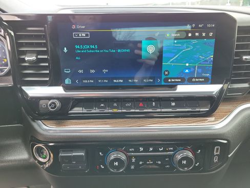 Used 2025 Chevrolet Silverado 1500 LT image 9