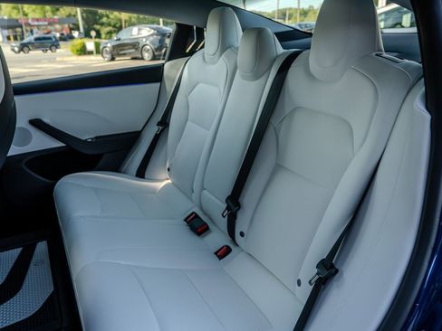 Used 2025 Tesla Model 3 Performance image 19
