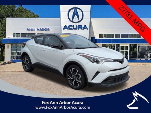 Used 2019 Toyota C-HR XLE FWD image 7