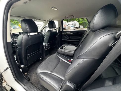 Used 2019 MAZDA CX-9 Touring AWD/4WD image 10