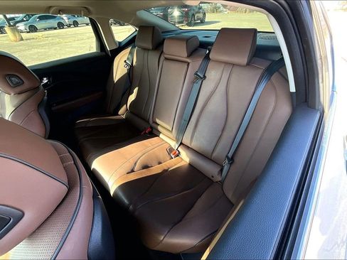 Used 2023 Acura TLX Advance image 35