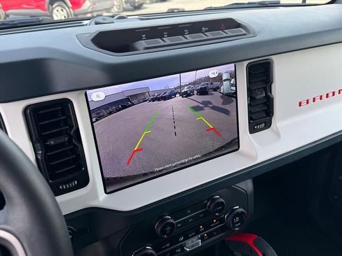 Used 2025 Ford Bronco Heritage Edition image 25