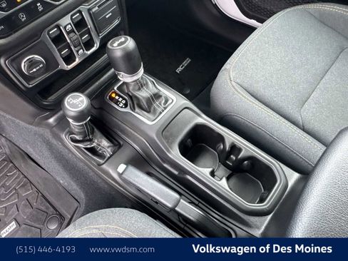 Used 2024 Jeep Wrangler Sport S image 16