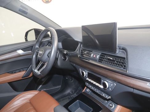Used 2023 Audi Q5 2.0T Prestige w/ Prestige Package AWD/4WD image 42