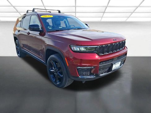 Used 2022 Jeep Grand Cherokee L Limited w/ Luxury Tech Group II image 1