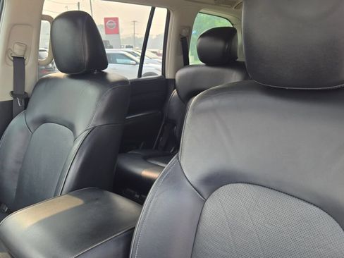 Used 2018 INFINITI QX80 4WD image 30