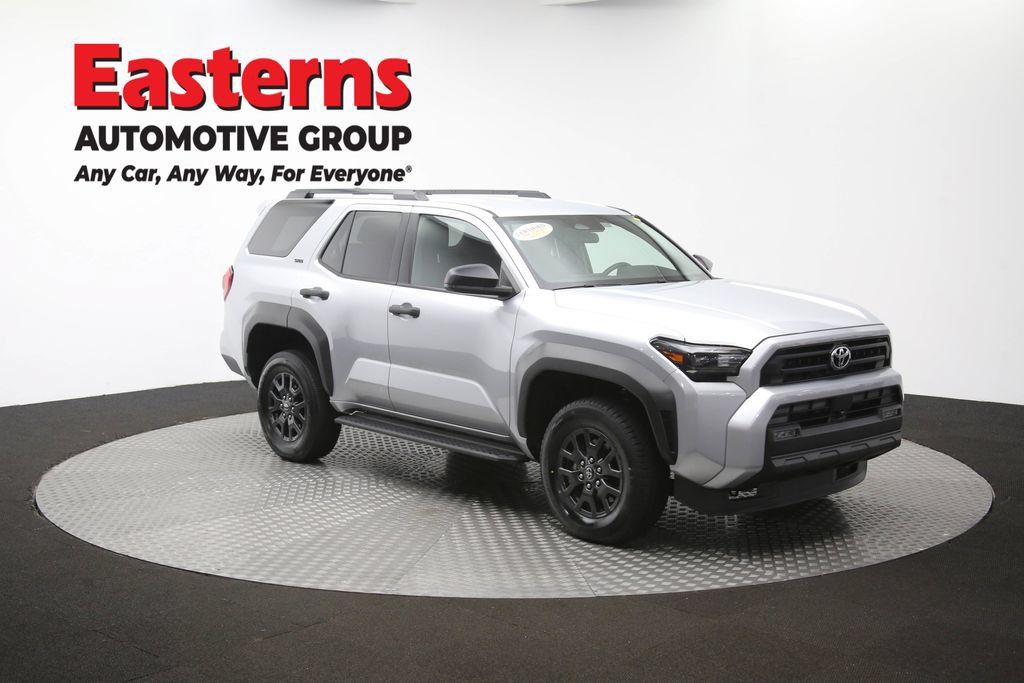 Used 2025 Toyota 4Runner SR5 AWD/4WD image 50