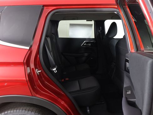 New 2026 Mitsubishi Outlander ES AWD/4WD image 31