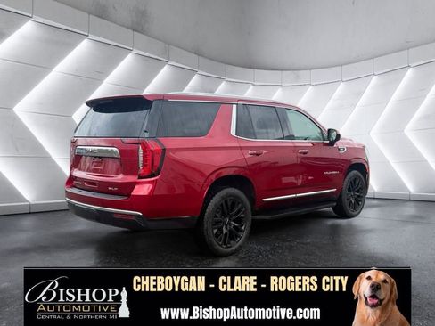 Used 2023 GMC Yukon SLT AWD/4WD image 18