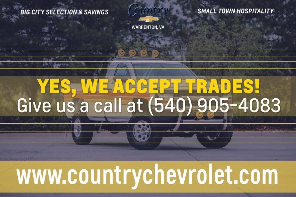 Used 2025 Chevrolet Tahoe High Country AWD/4WD image 10