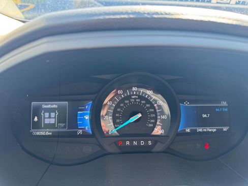 Certified 2024 Ford Edge SEL w/ Convenience Package AWD/4WD image 13