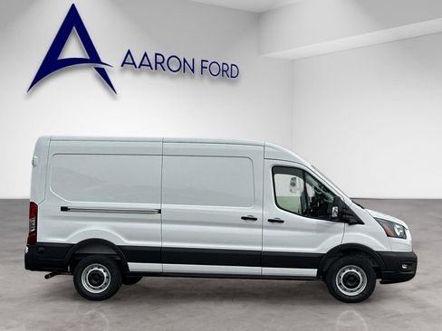 New 2026 Ford Transit 250 148 Medium Roof RWD image 7