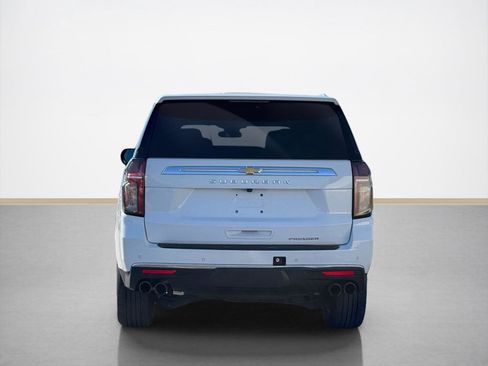Used 2023 Chevrolet Suburban Premier image 6
