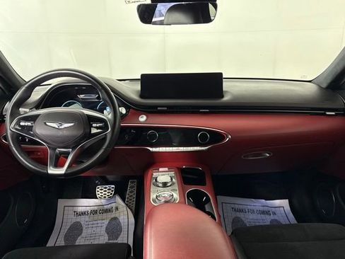 Used 2022 Genesis GV70 3.5T Sport w/ Sport Prestige Package image 26