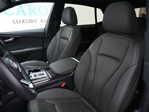 Used 2020 Audi Q8 Premium w/ Cold Weather Package AWD/4WD image 20