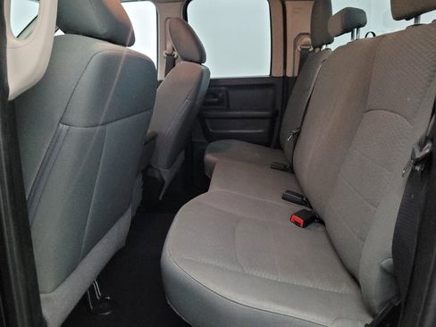 Used 2018 RAM 1500 Express AWD/4WD image 18