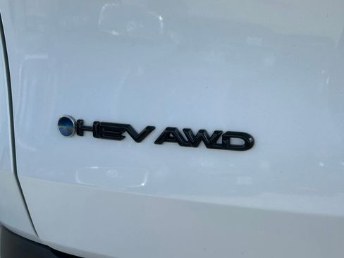 Used 2024 Toyota Grand Highlander XLE image 13