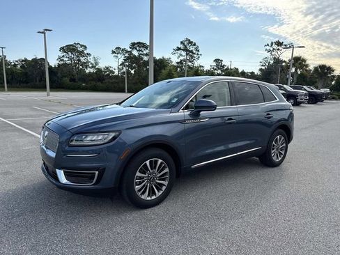 Used 2019 Lincoln Nautilus Select FWD image 7