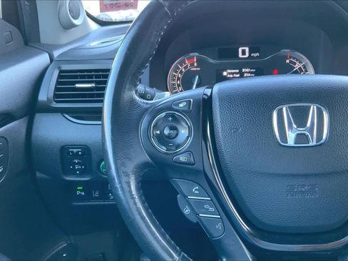 Used 2017 Honda Pilot Elite image 24