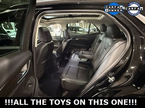 Used 2023 Buick Envision Avenir image 17