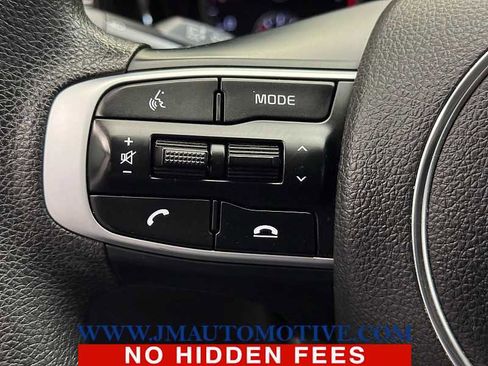 Used 2023 Kia K5 LXS image 36