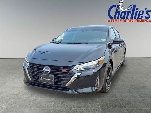 Certified 2024 Nissan Sentra SR FWD image 1