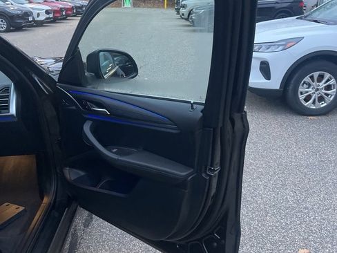 Used 2022 BMW X3 xDrive30i w/ Premium Package 2 (ZPA) image 17